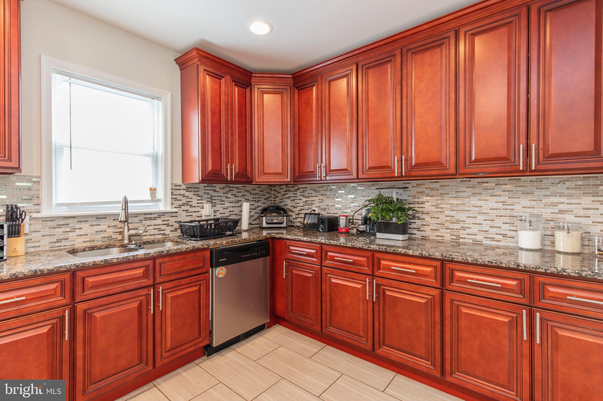 162 Doe Run Road Coatesville, PA 19320 - Photo 17 of 39 Gallery Image 17