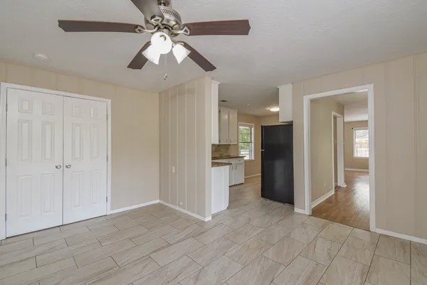 $1,695 | 1509 North San Jacinto Street, Conroe, TX 77301