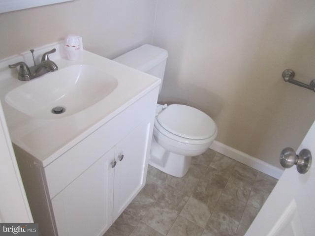 9007 Perring Park Road Baltimore, MD 21234 - Photo 16 of 23 Master Half Bath