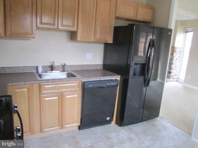 9007 Perring Park Road Baltimore, MD 21234 - Photo 10 of 23 Kitchen