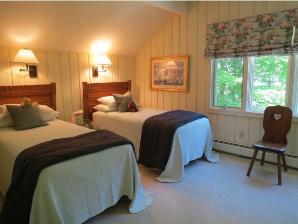 32 West Ridge Road Winhall, VT 05340 - Photo 22 of 36