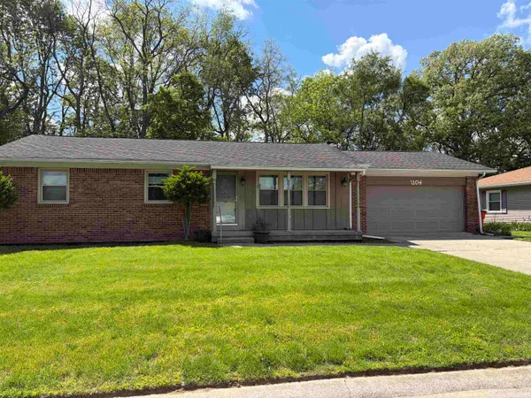 $209,900 | 1104 Maxwell Avenue, Monticello, IN 47960