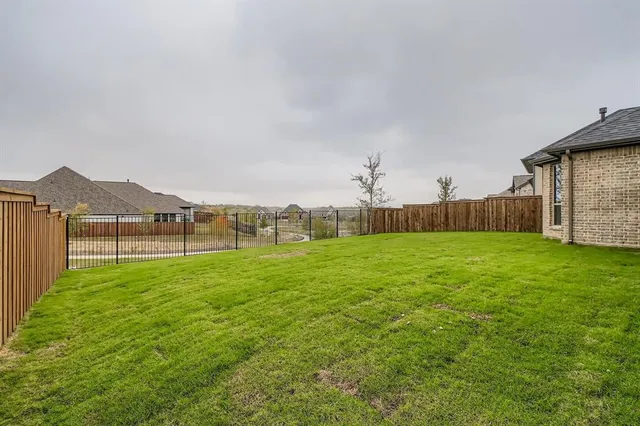 $569,990 | 150 Longhorn Bend, Rhome, TX 76078