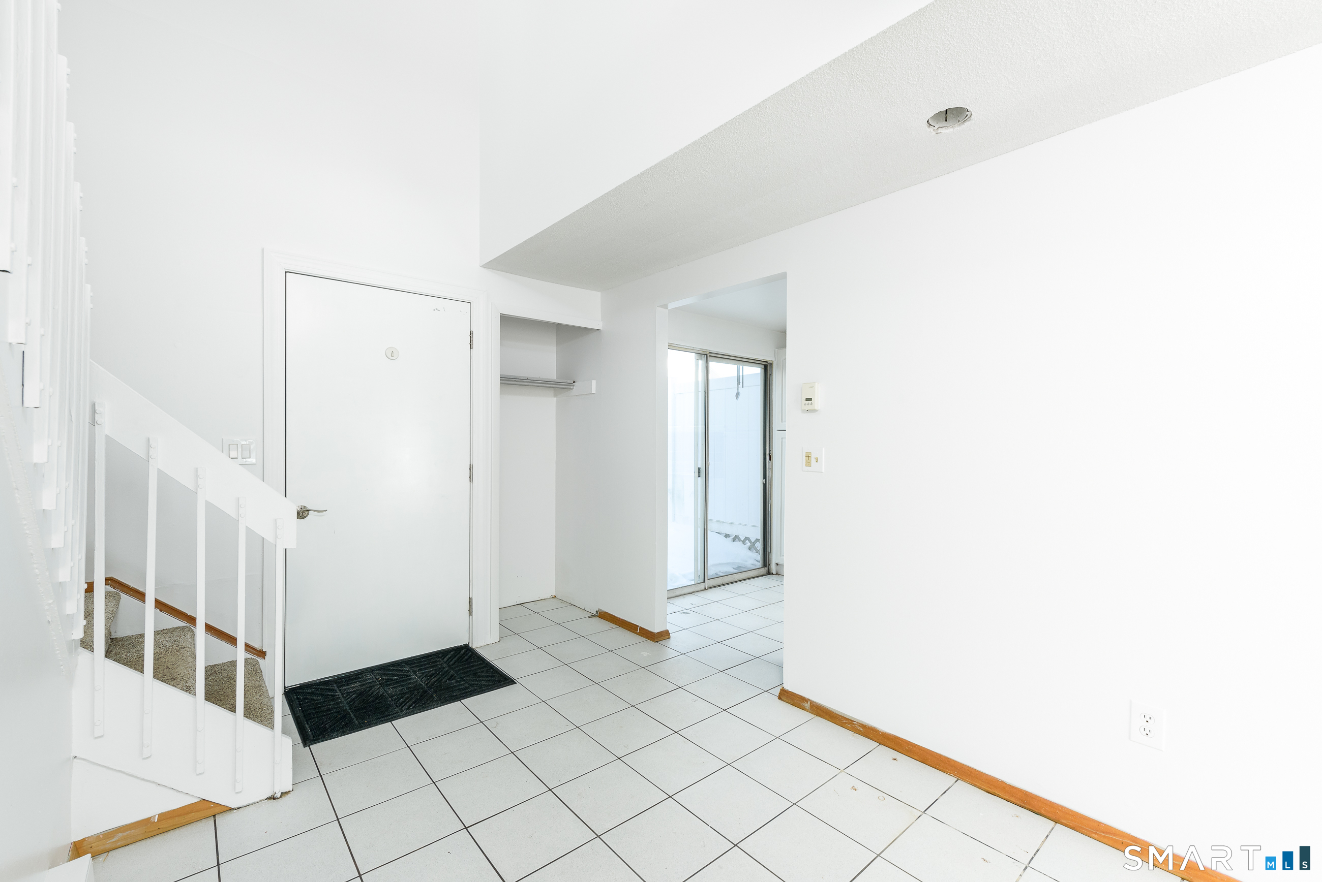 24 Cinnamon Spring, Unit 24 South Windsor, CT 06074 - Photo 3 of 27