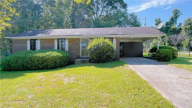 $1,545 | 122 Barnesville Road, Griffin, GA 30224