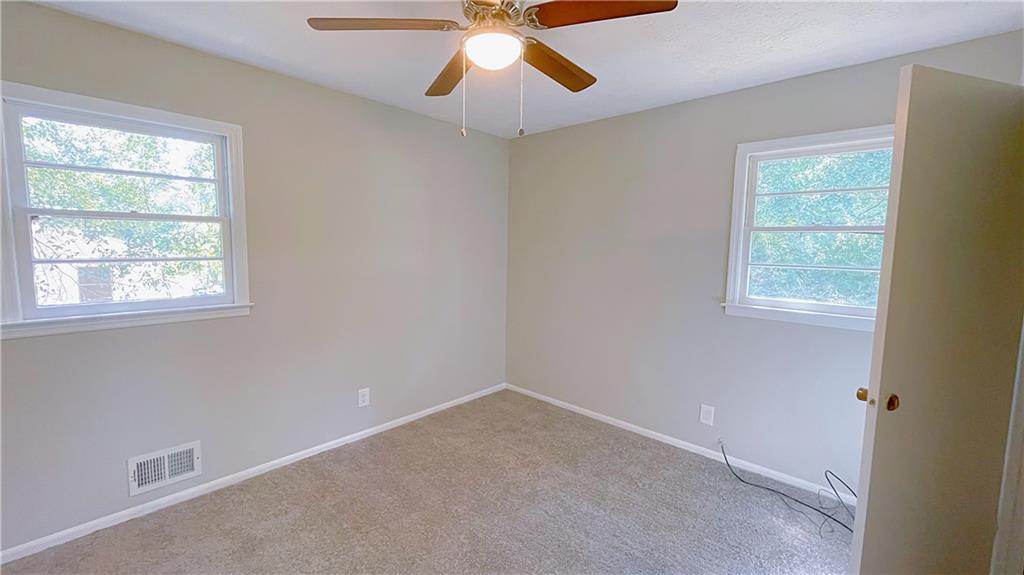 122 Barnesville Road Griffin, GA 30224 - Photo 20 of 22