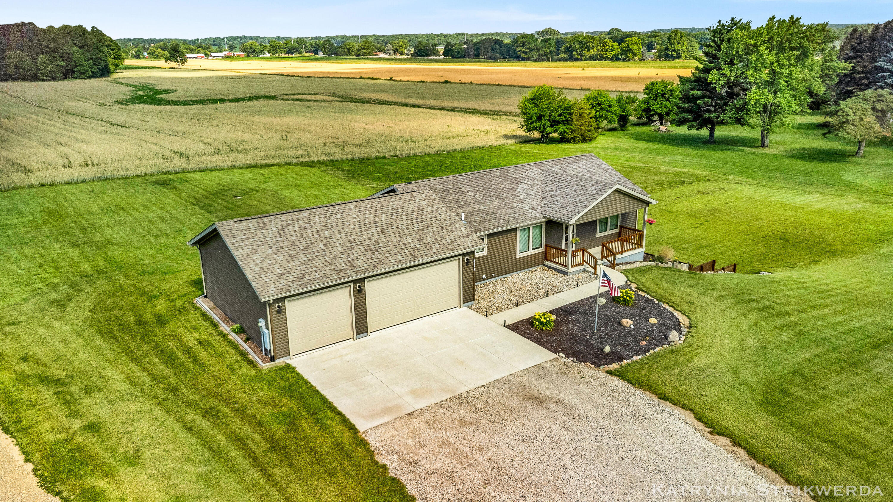 2256 South Cochran Road Charlotte, MI 48813 - Photo 67 of 74 DJI_0264_1