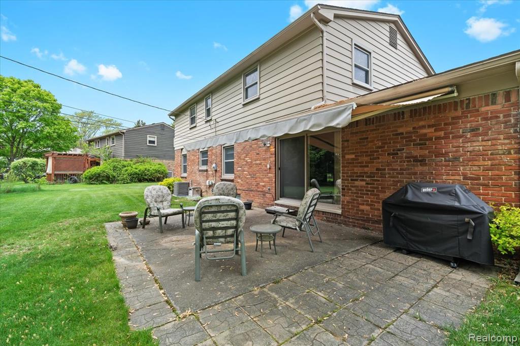 799 Croydon Road Rochester Hills, MI 48309 - Photo 42 of 56