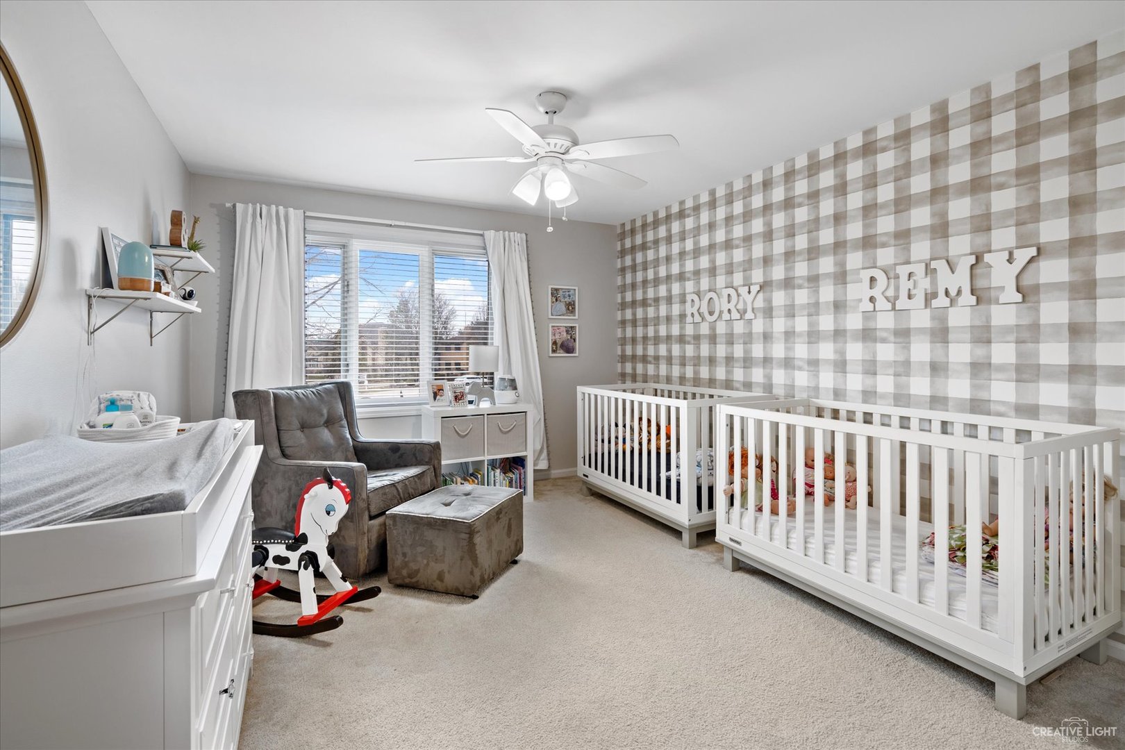 734 Forest Glen Lane Oak Brook, IL 60523 - Photo 25 of 36 a bed room with furniture and a window