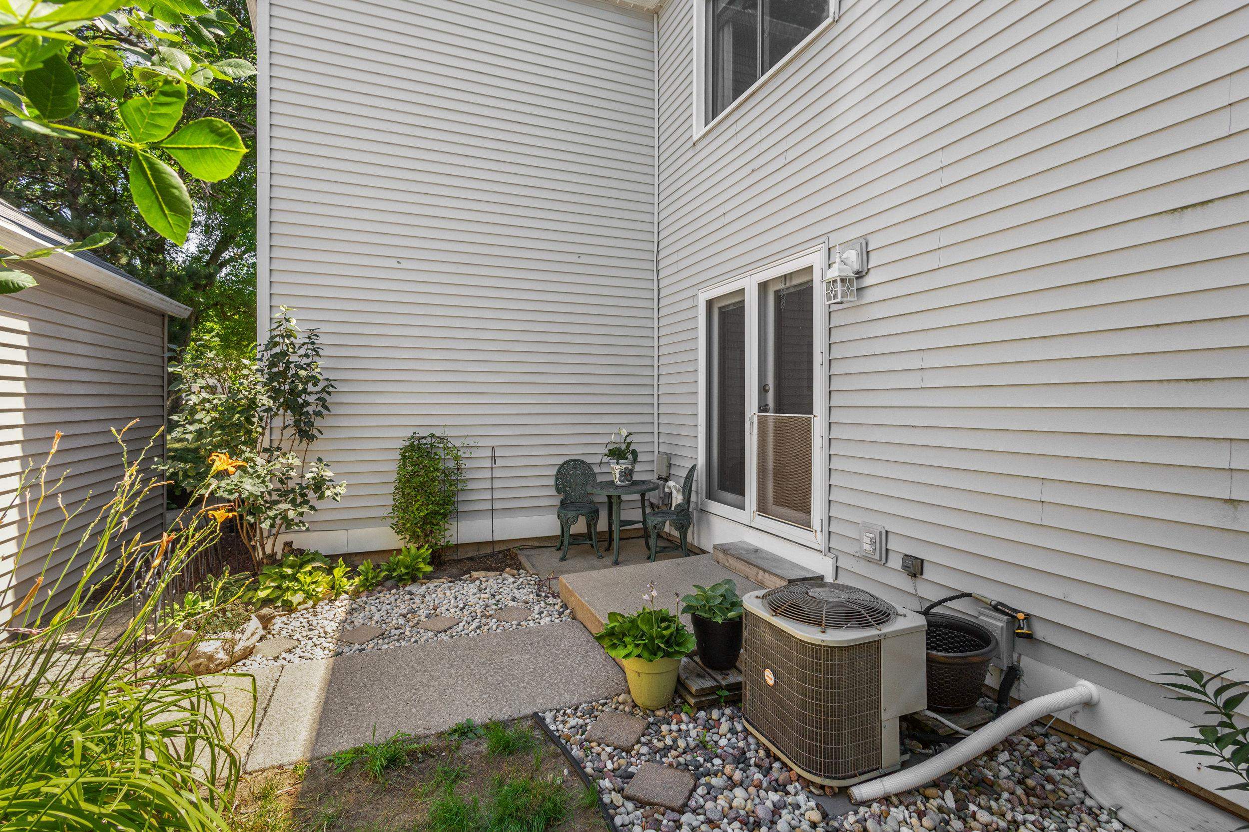 2104 Post Madison, WI 53713 - Photo 27 of 41