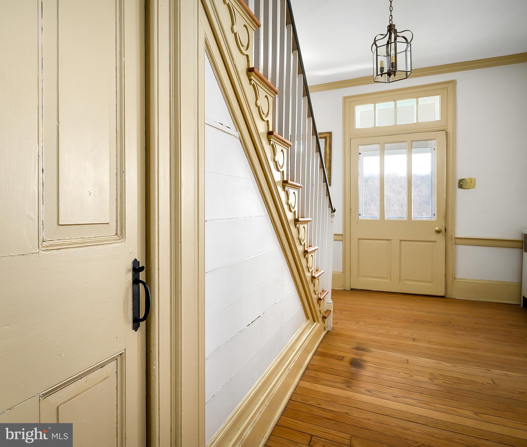2344 Jones Road Winchester, VA 22602 - Photo 5 of 57 Gallery Image 5