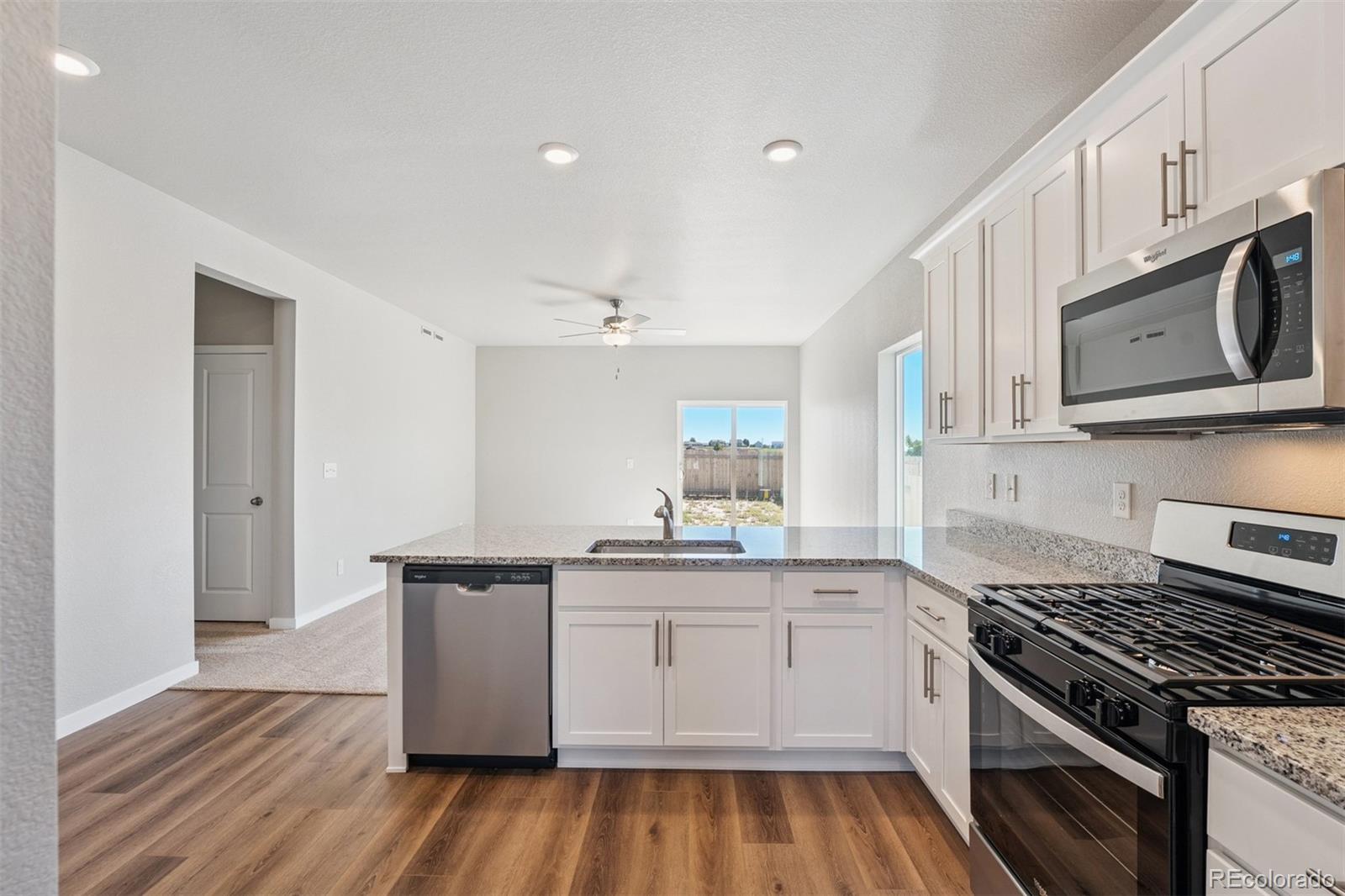 2150 Christina Street Fort Lupton, CO 80621 - Photo 3 of 34