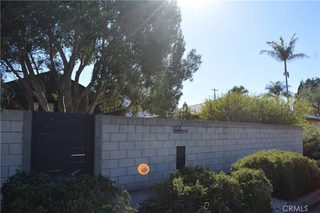 $3,000 | 17126 Sandra Lee Lane, Huntington Beach, CA 92649