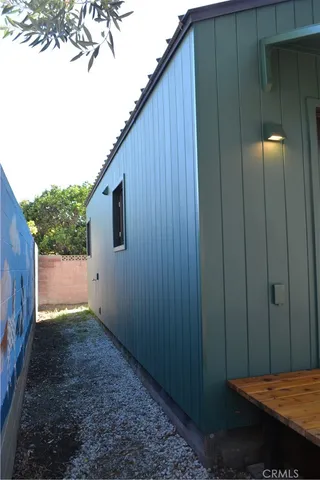 $3,000 | 17126 Sandra Lee Lane, Huntington Beach, CA 92649