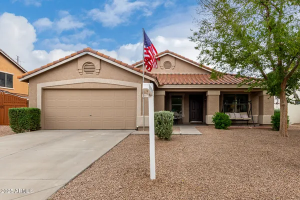 $548,900 | 3587 East Trigger Way, Gilbert, AZ 85297
