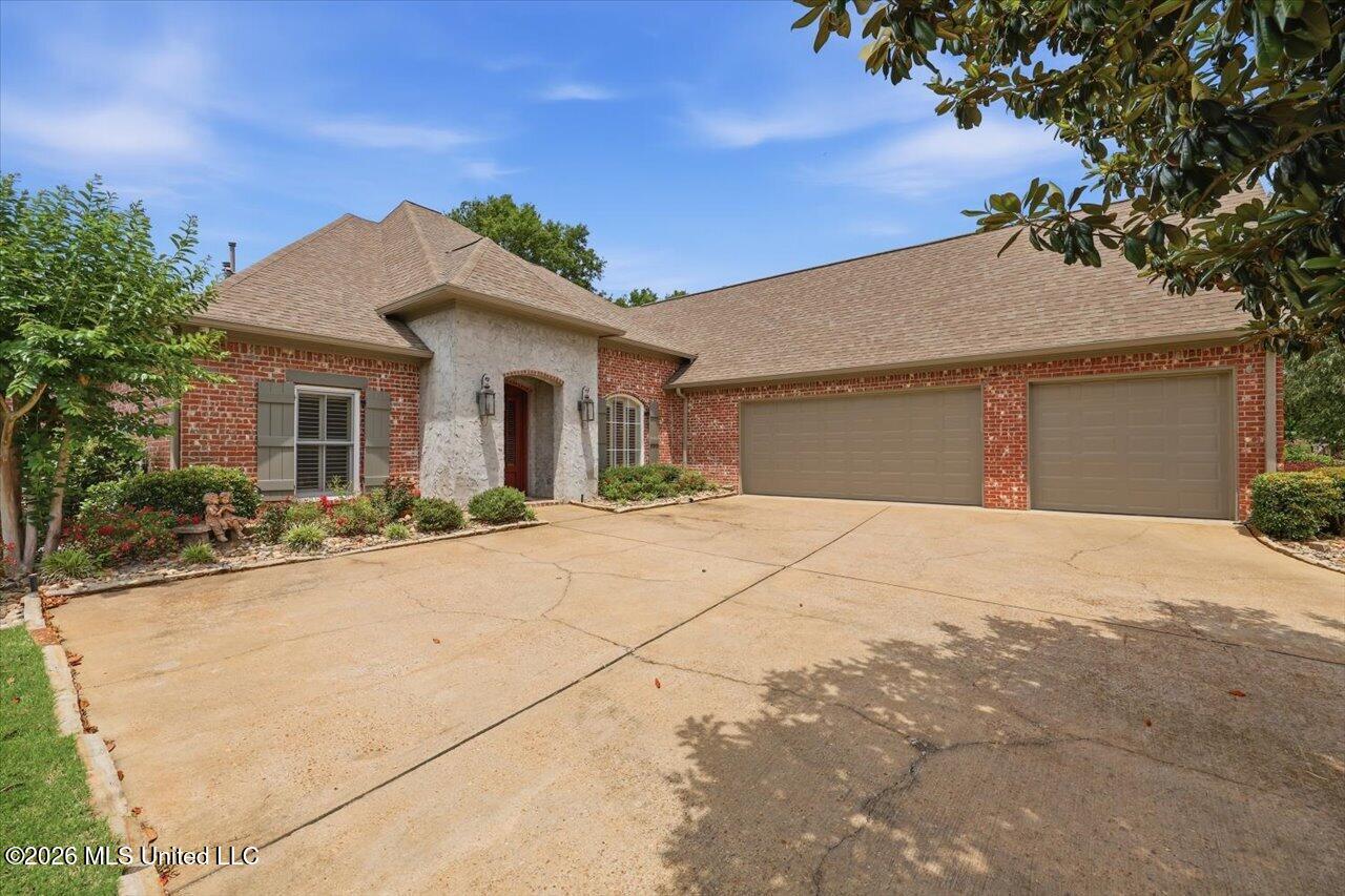 109 Victoria Place Madison, MS 39110 - Photo 4 of 48 04-109 Victoria Pl