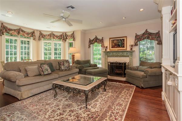 60 Myopia Road Winchester, MA 01890 - Photo 16 of 30