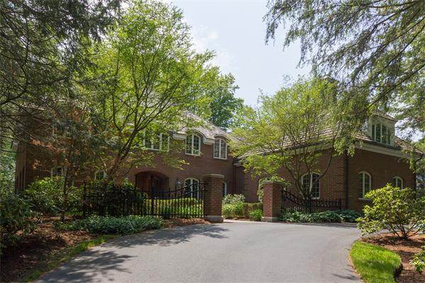 60 Myopia Road Winchester, MA 01890 - Photo 2 of 30