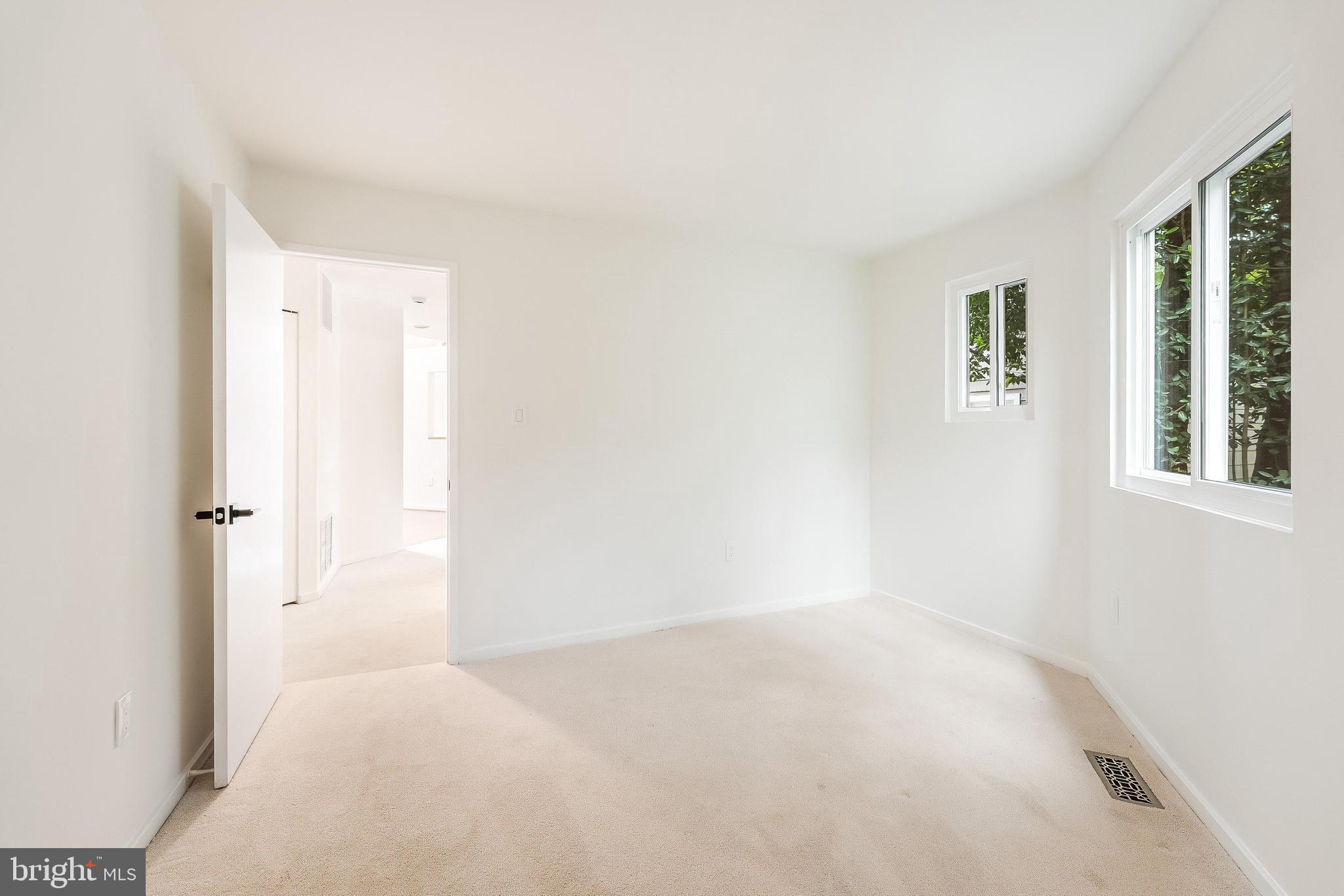 11916 Moss Point Lane Reston, VA 20194 - Photo 17 of 43 a view of an empty room with a window