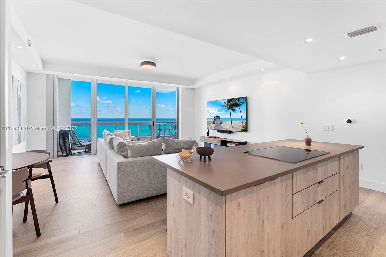 6899 Collins Avenue, Unit 2601 Miami Beach, FL 33141 - Photo 4 of 70