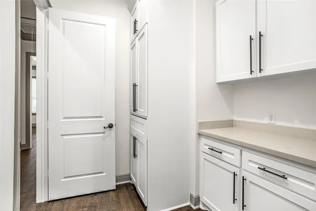 $895,000 | 1506 Tabor Street, Houston, TX 77009