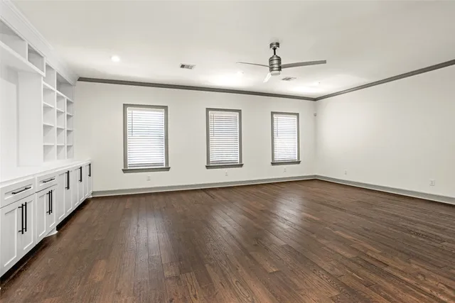 $895,000 | 1506 Tabor Street, Houston, TX 77009