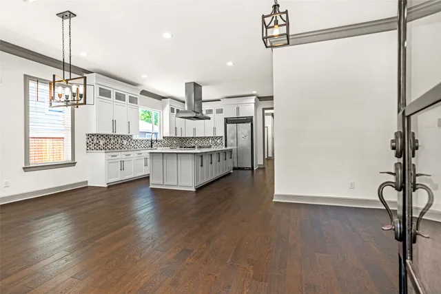 $895,000 | 1506 Tabor Street, Houston, TX 77009