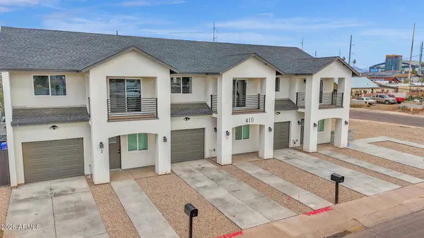 $889,900 | 410 West Hadley Street, Phoenix, AZ 85003
