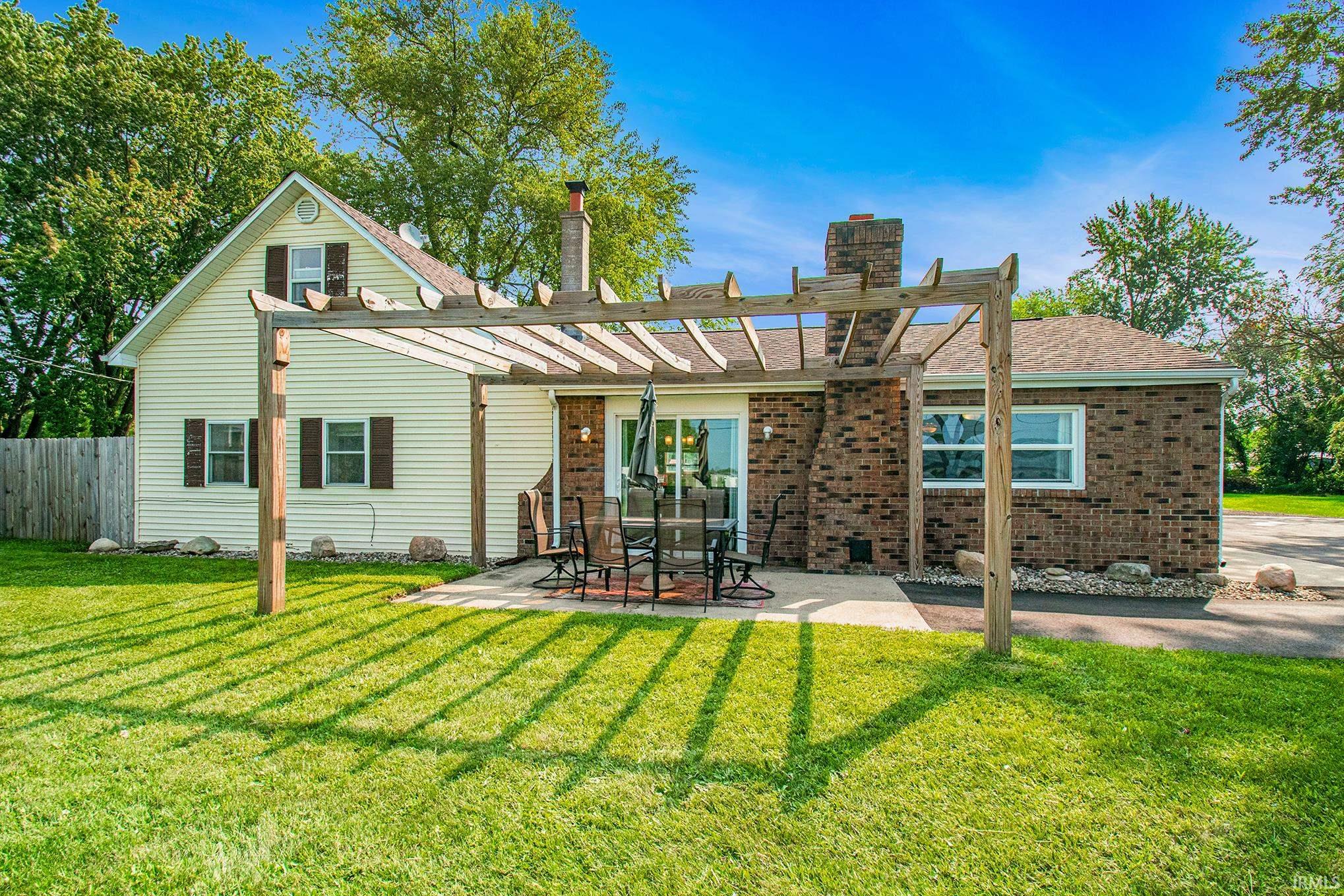 56960 Cedar Road Osceola, IN 46561 - Photo 1 of 27 Gallery Image 1