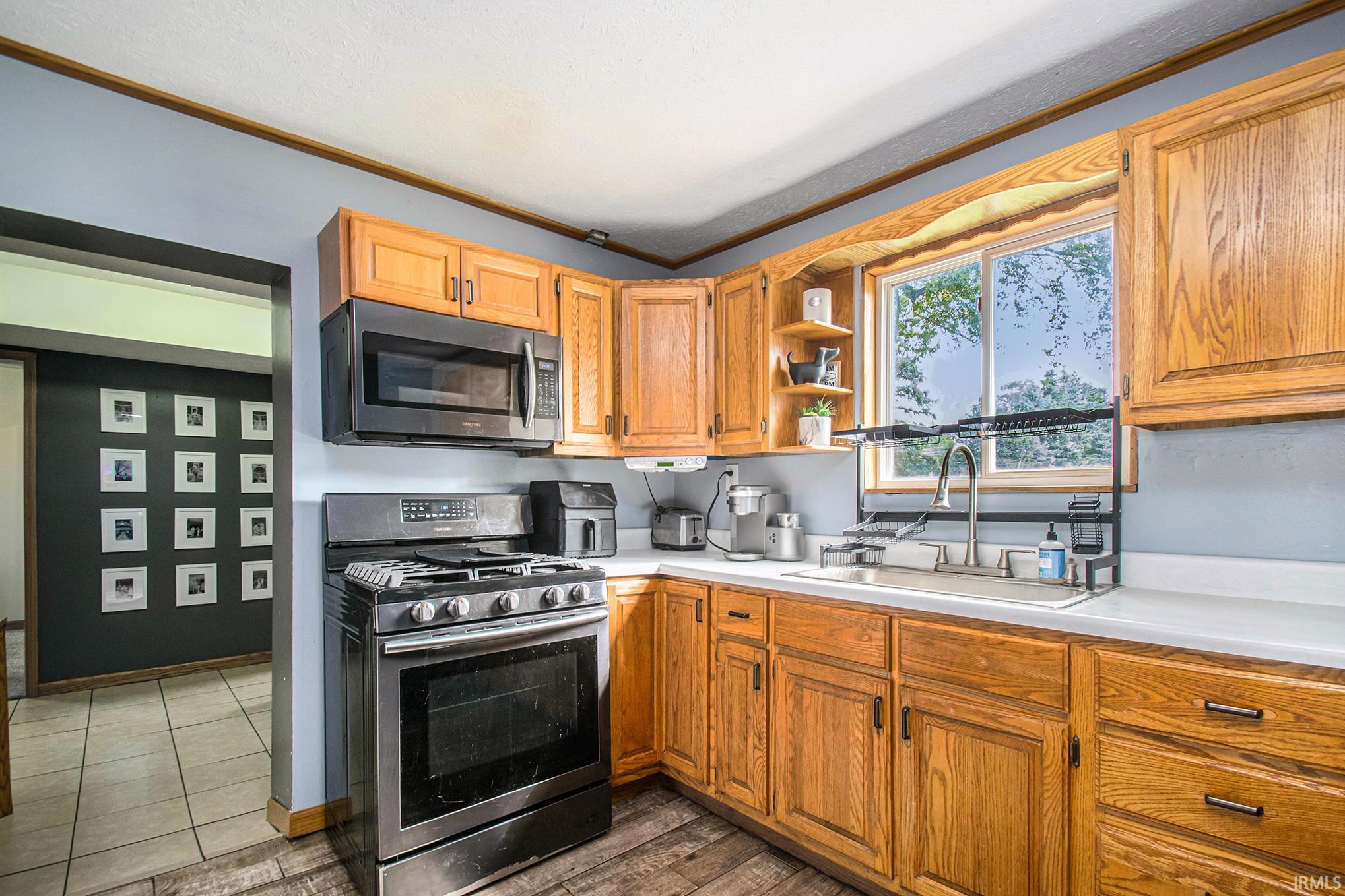 56960 Cedar Road Osceola, IN 46561 - Photo 12 of 27 Gallery Image 12