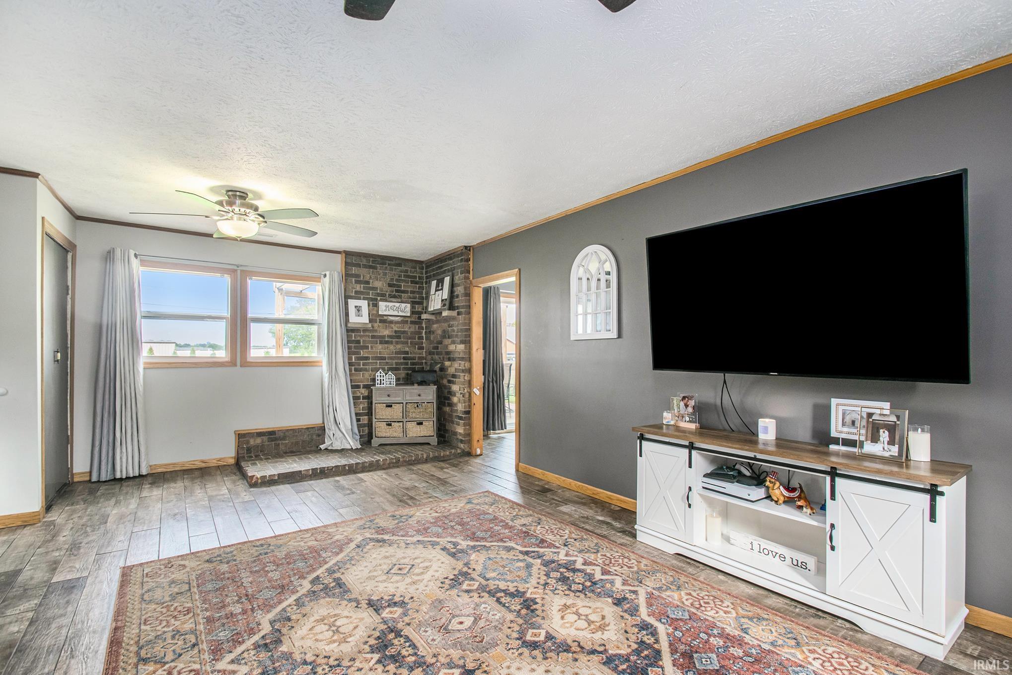 56960 Cedar Road Osceola, IN 46561 - Photo 5 of 27 Gallery Image 5