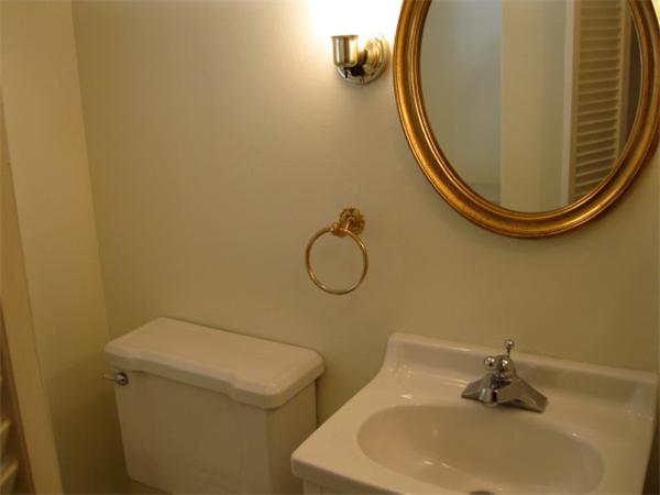 123 Wheeler Avenue Springfield, MA 01118 - Photo 11 of 13