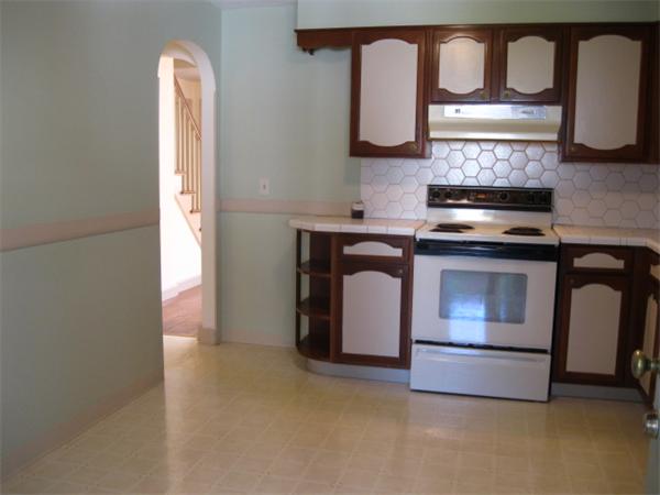 123 Wheeler Avenue Springfield, MA 01118 - Photo 7 of 13