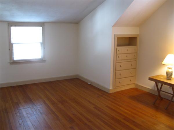 123 Wheeler Avenue Springfield, MA 01118 - Photo 9 of 13