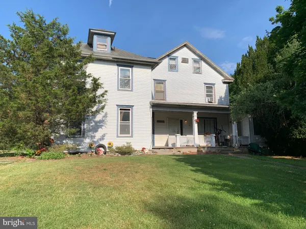 $800 | 227 South Hershey Road, Unit 4, Hummelstown, PA 17036