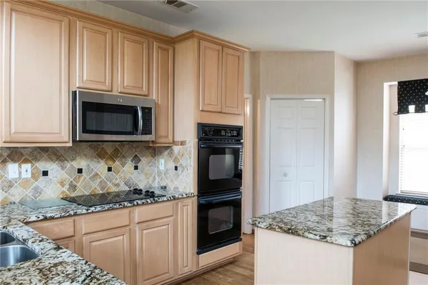 $2,490 | 2027 St Anne Drive, Allen, TX 75013