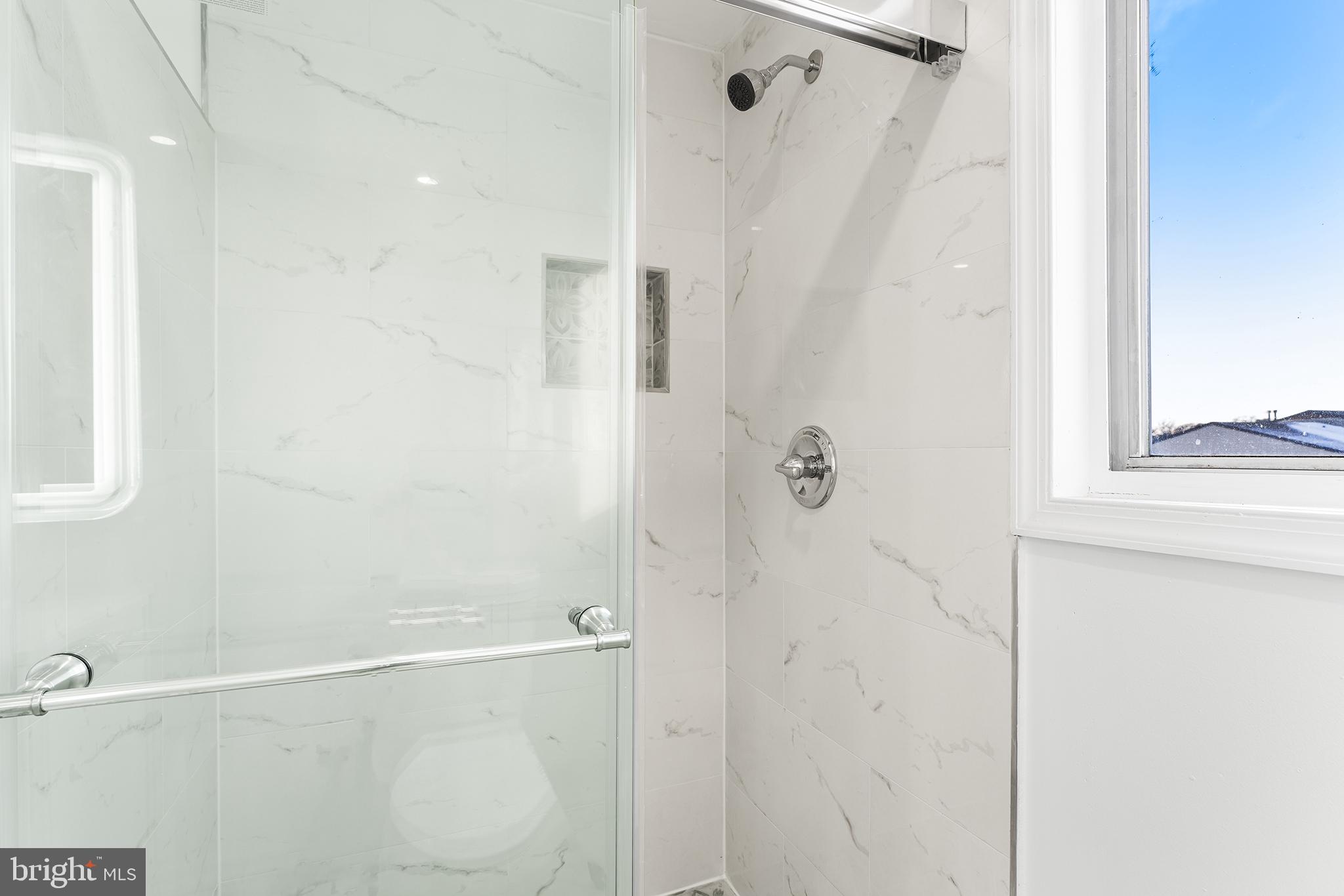 14 Rigel Court Sewell, NJ 08080 - Photo 26 of 40 a bathroom with a shower