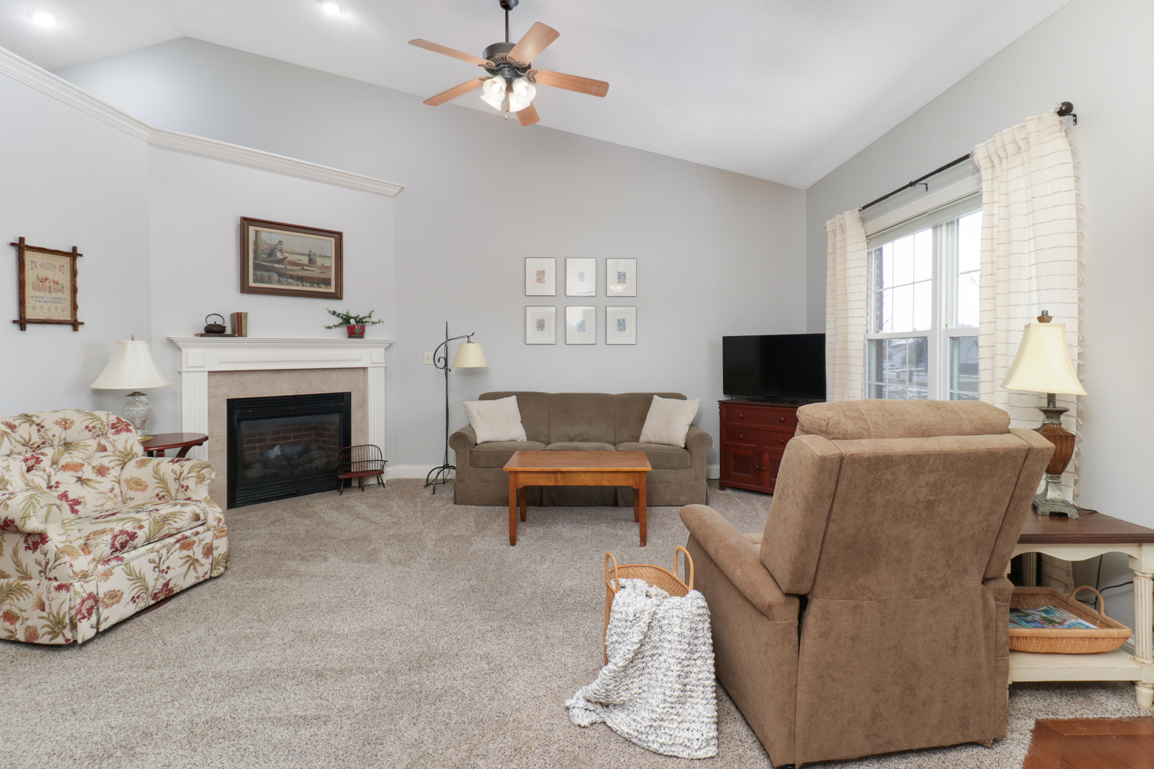 1641 Belclare Road Normal, IL 61761 - Photo 11 of 34