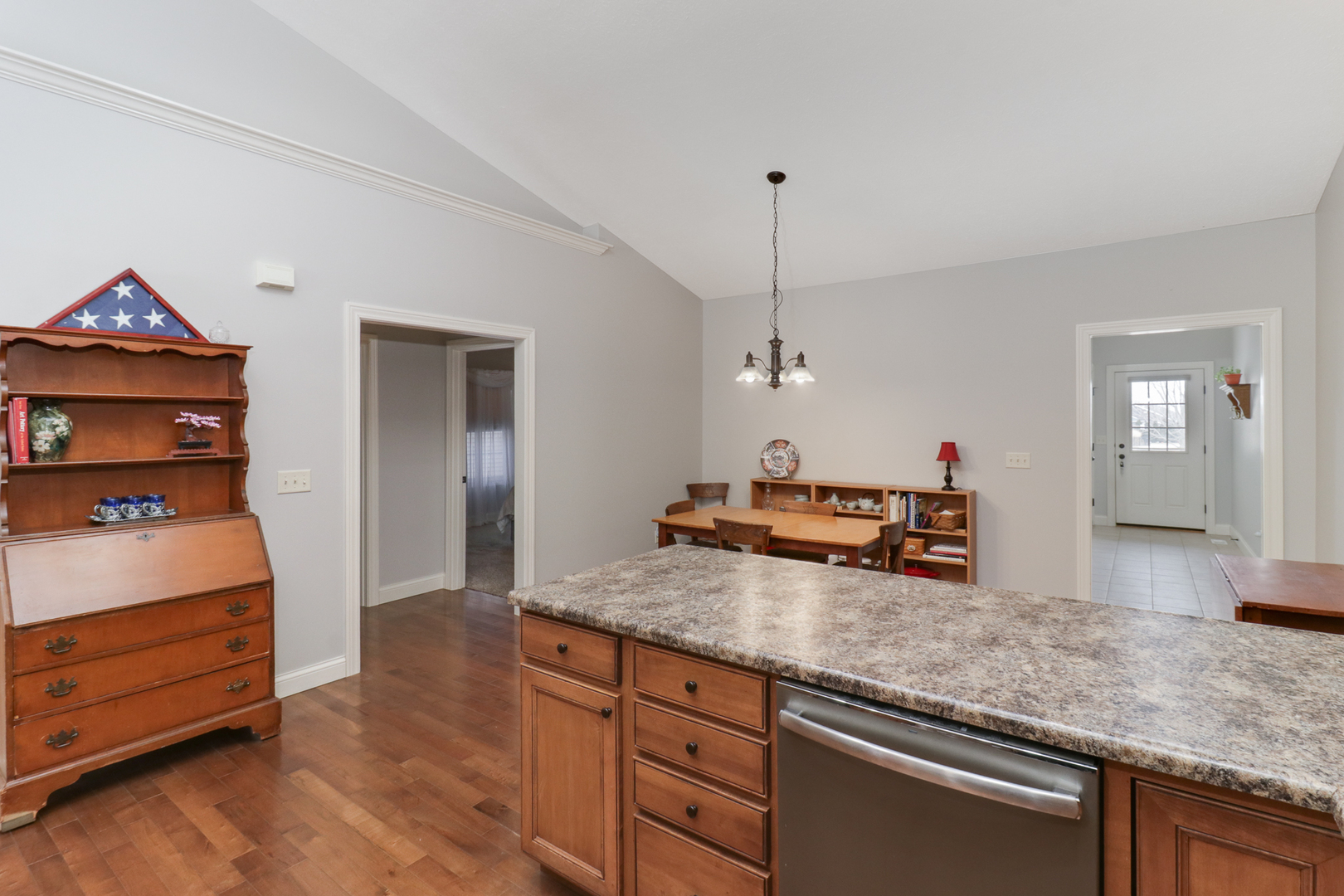 1641 Belclare Road Normal, IL 61761 - Photo 6 of 34