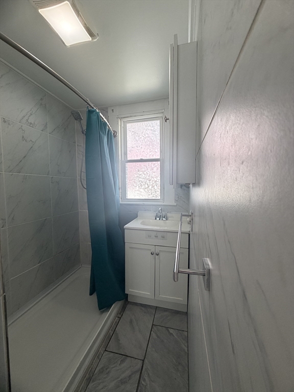 16 Estes Street, Unit 1 Lynn, MA 01902 - Photo 5 of 6