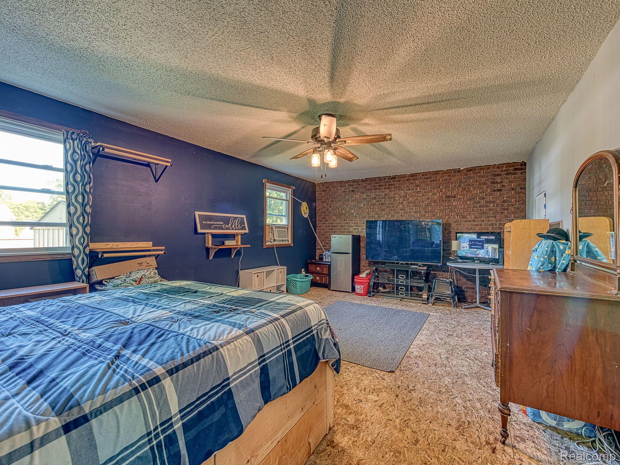 3844 Deerfield Road Adrian, MI 49221 - Photo 18 of 29 Gallery Image 18