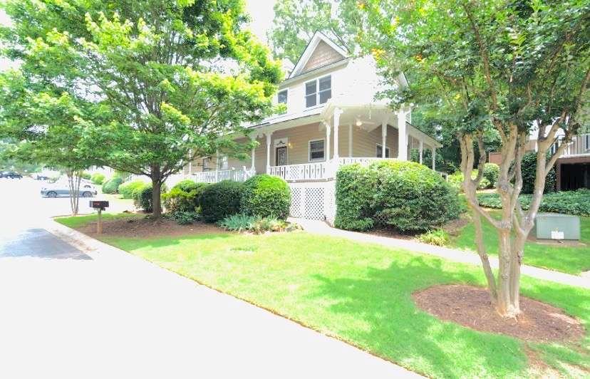1449 Cambridge Common Decatur, GA 30033 - Photo 2 of 20