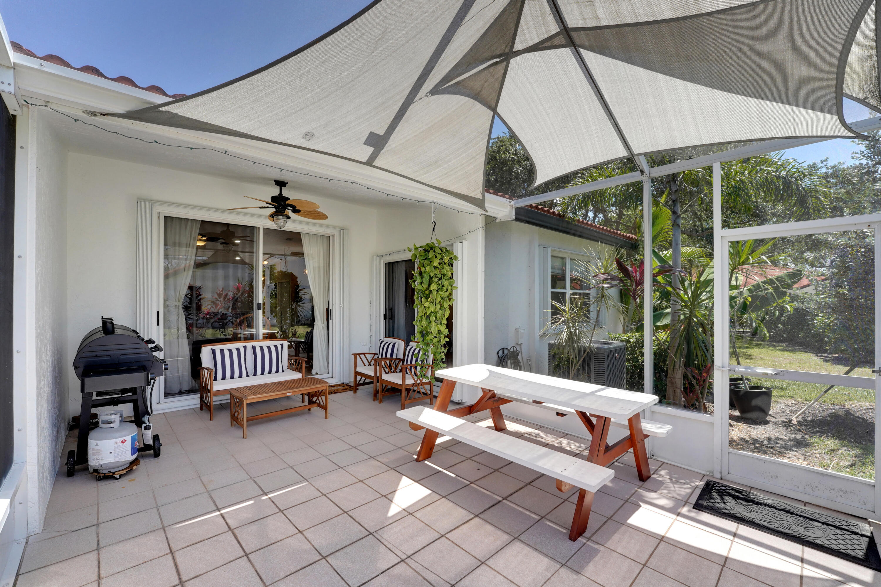 18475 Vía Di Sorrento Boca Raton, FL 33496 - Photo 47 of 62 PATIO
