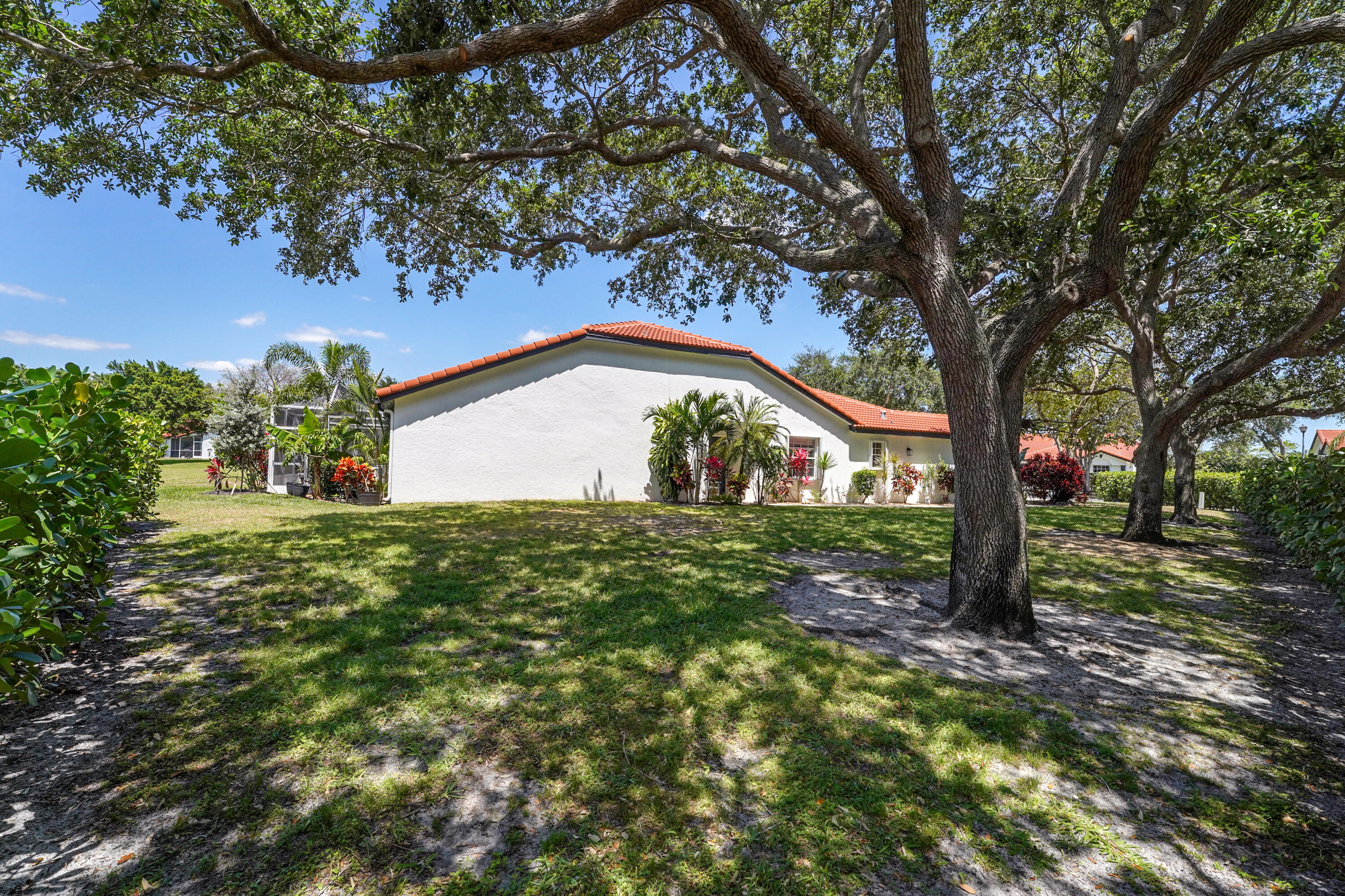 18475 Vía Di Sorrento Boca Raton, FL 33496 - Photo 52 of 62 YARD