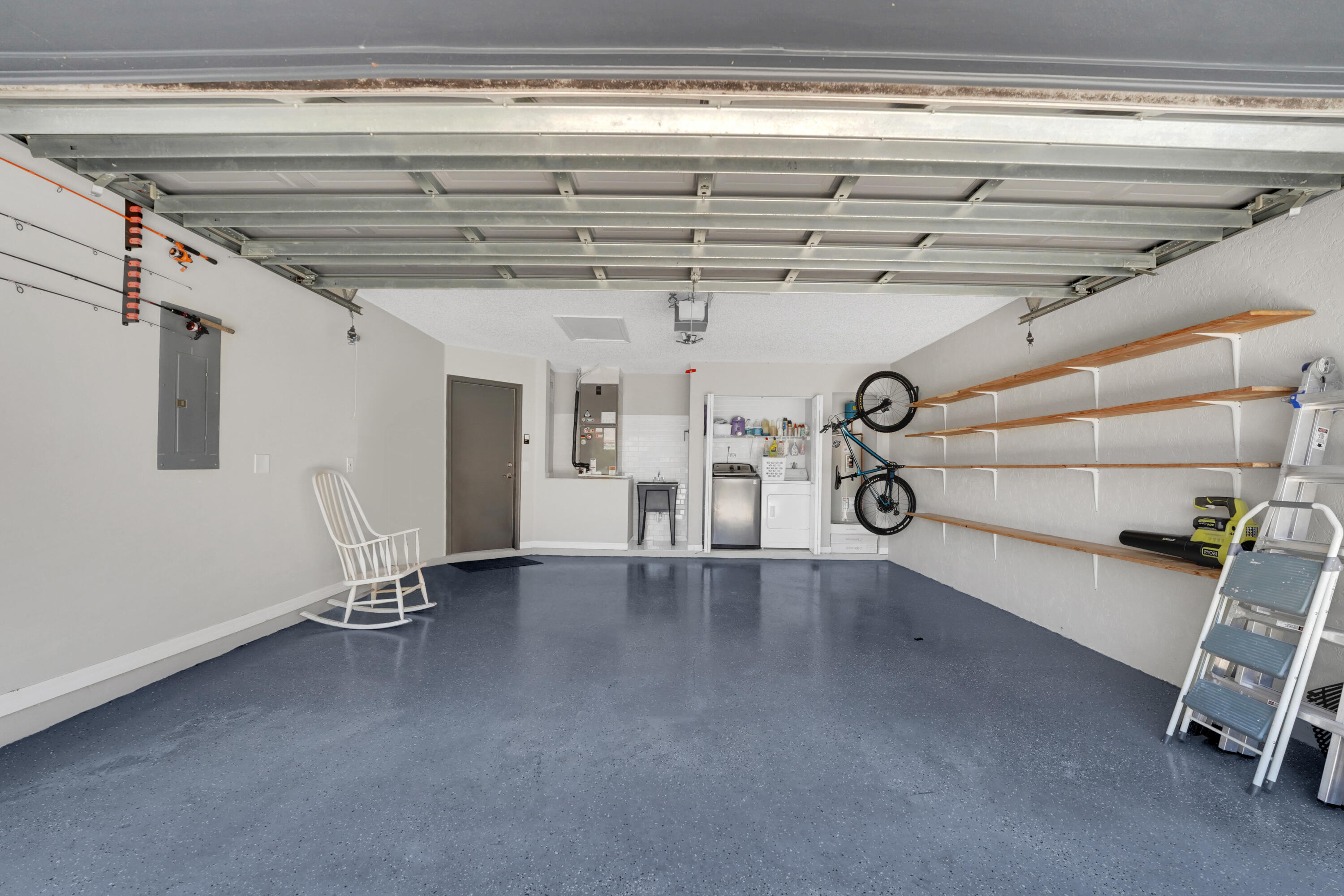 18475 Vía Di Sorrento Boca Raton, FL 33496 - Photo 53 of 62 GARAGE