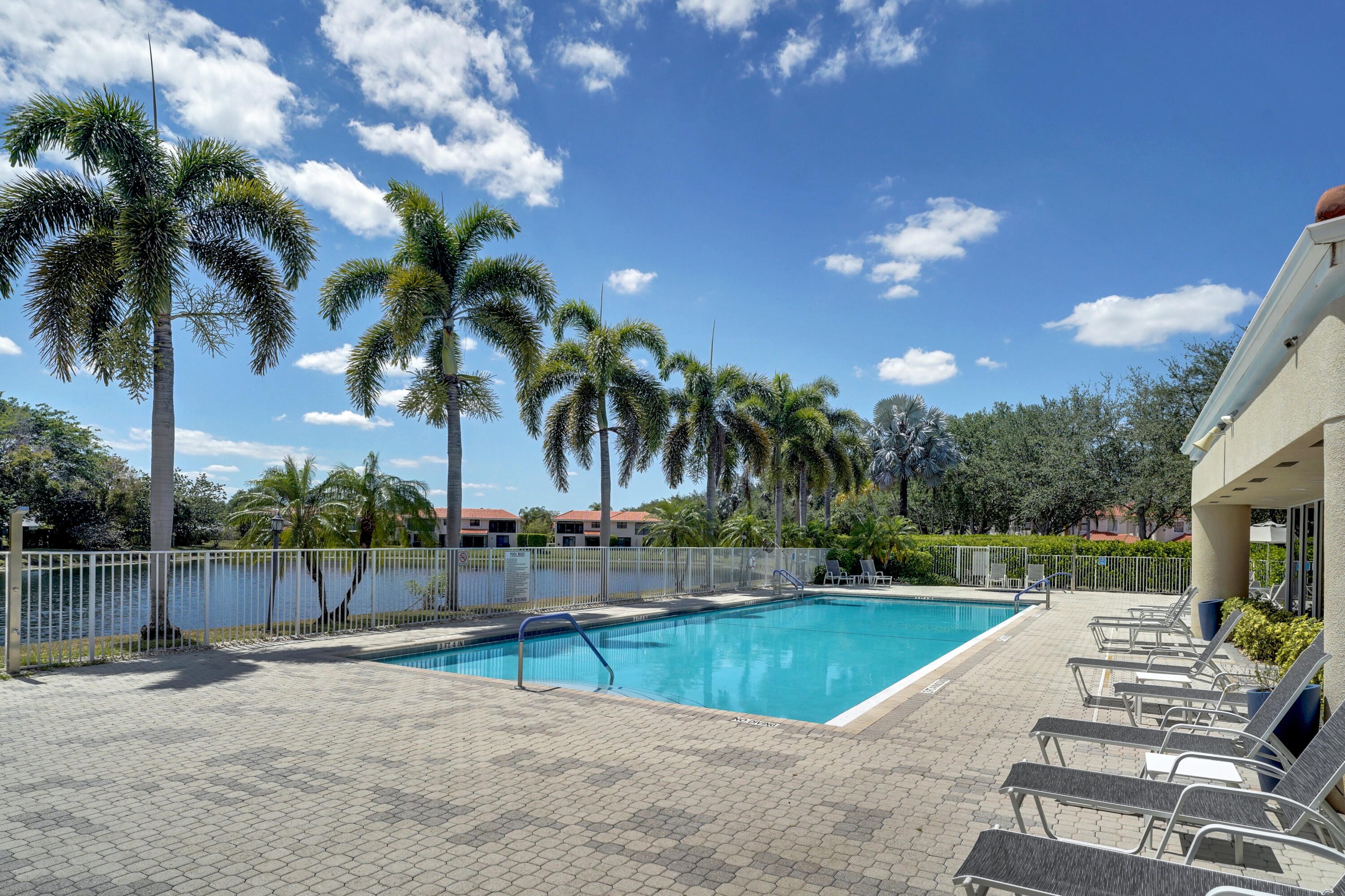 18475 Vía Di Sorrento Boca Raton, FL 33496 - Photo 55 of 62 POOL