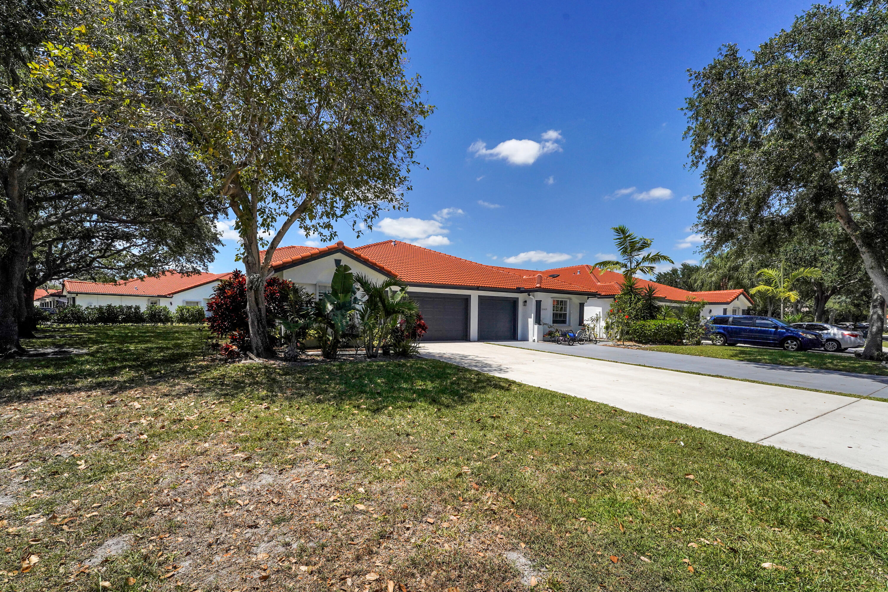 18475 Vía Di Sorrento Boca Raton, FL 33496 - Photo 6 of 62 EXTERIOR