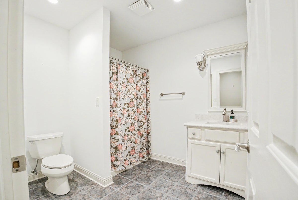 1682 North 2501st Road Ottawa, IL 61350 - Photo 25 of 37 Gallery Image 25