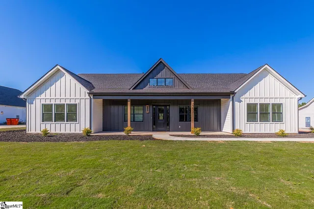 $1,100,000 | 3392 Fairview Road, Fountain Inn, SC 29644