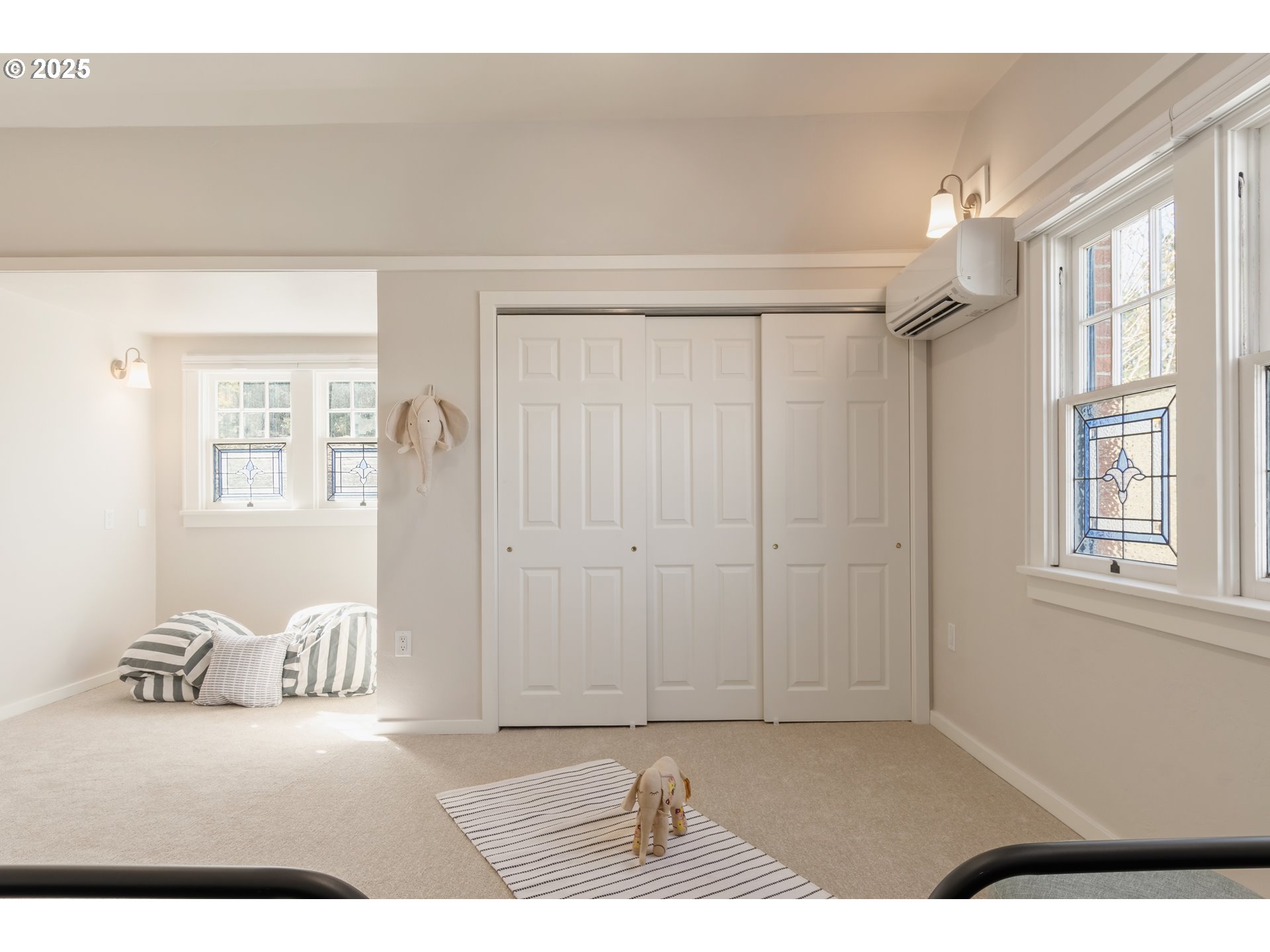 2033 East 19th Avenue Eugene, OR 97403 - Photo 26 of 45 a view of bedroom with a bed and a window